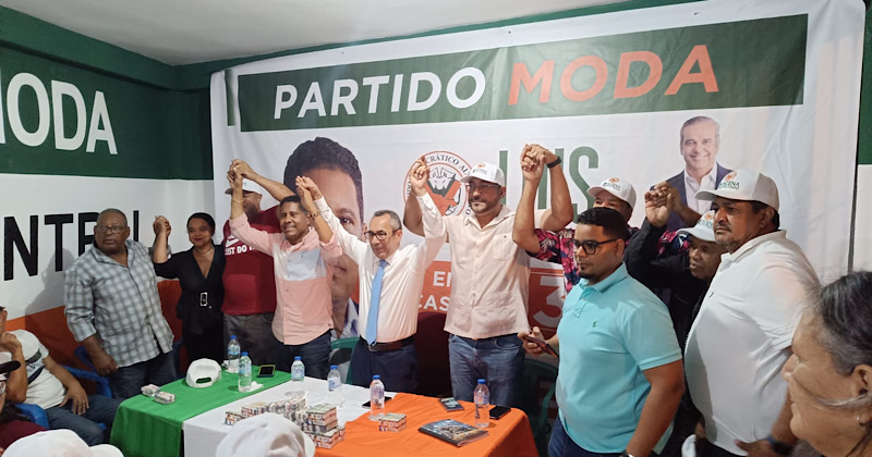 El partido MODA proclamó cómo su candidato a diputado  en SDOa Ignacio Aracena