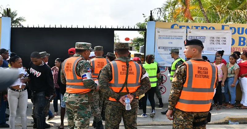 Cerca de 20, 000 policías y militares actuarán el día de elecciones