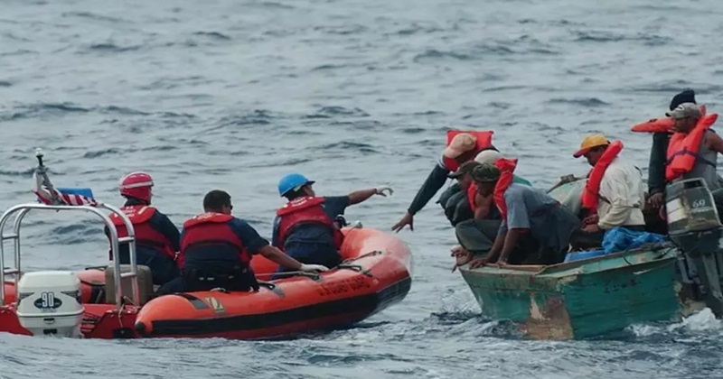Guardia Costera PR repatria a migrantes de RD