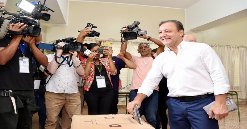 Abel Martínez dice elecciones concluye en el marco de la democracia y tranquilidad