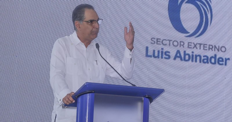 Santiago Hazim: coordinador del Sectores Externo del PRM llama a no dejarse provocar
