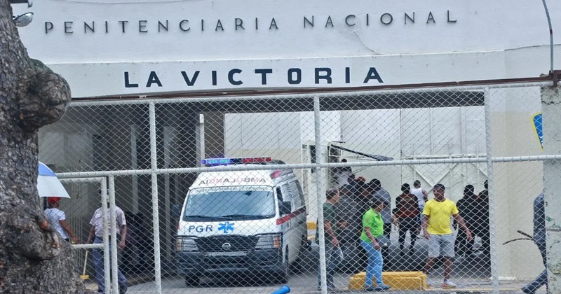 Denuncian maltrato a reos en área médica Penitenciaría La Victoria