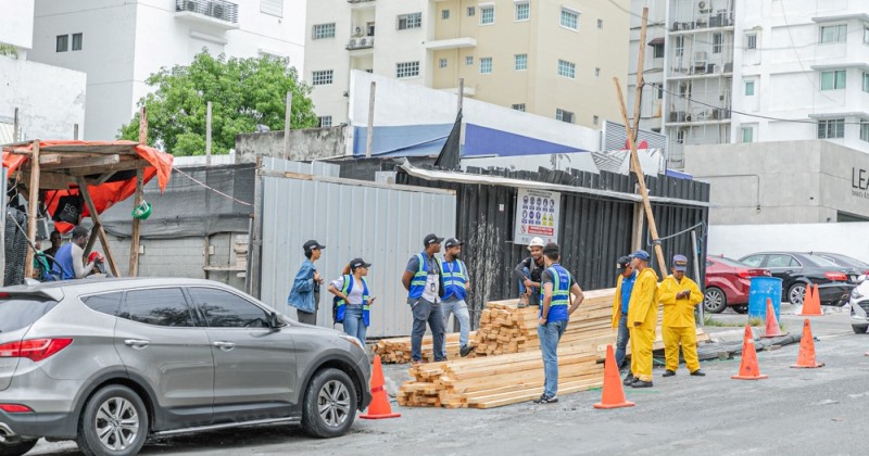 ADN solicita asegurar materiales de construcción y mantiene parques cerrados por vaguada